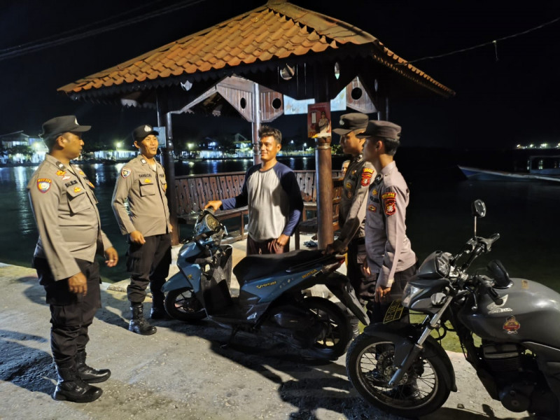 Jakarta On The Spot, Polsek Kepulauan Seribu Utara Sosialisasikan Layanan Polisi 110 kepada Warga