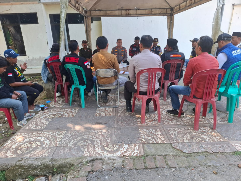 Polsek Cabangbungin Polres Metro Bekasi Jalin Silaturahmi Kamtibmas Bersama Organisasi Masyarakat Untuk Perkuat Kondusifitas Wilayah
