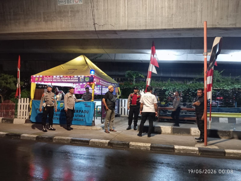 Patroli KRYD Polsek Metro Penjaringan Sisir Titik Rawan Tawuran dan Kejahatan Jalanan