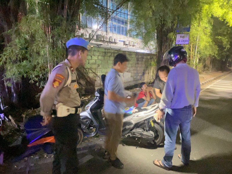 Polsek Tanjung Priok Gelar Patroli KRYD dan Razia Stasioner, Polisi Amankan Dua Terduga Pengguna Narkotika Diamankan