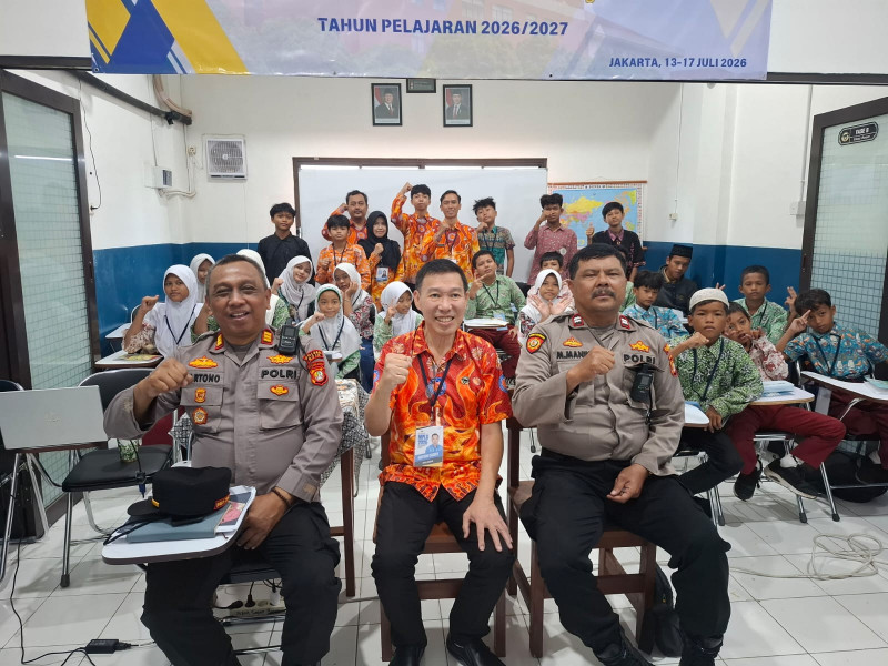Polsek Koja Berikan Penyuluhan Kamtibmas kepada Peserta MPLS PKBM Sajab Bangsa