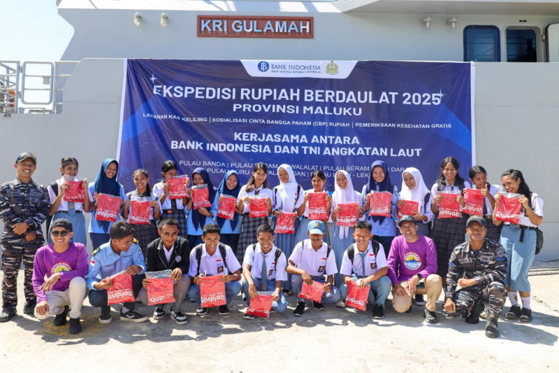 Kodaeral lX Ambon dan Bank Indonesia Sukses Laksanakan Misi Ekpedisi Rupiah Berdaulat di Wilayah 3T