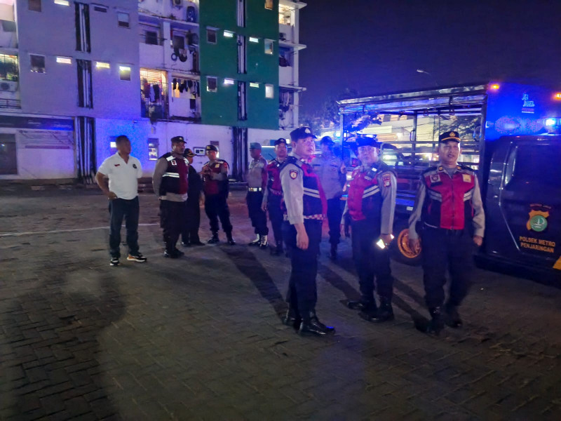 Polsek Metro Penjaringan Gelar KRYD, 9 Sepeda Motor Diamankan dalam Patroli Antisipasi Tawuran