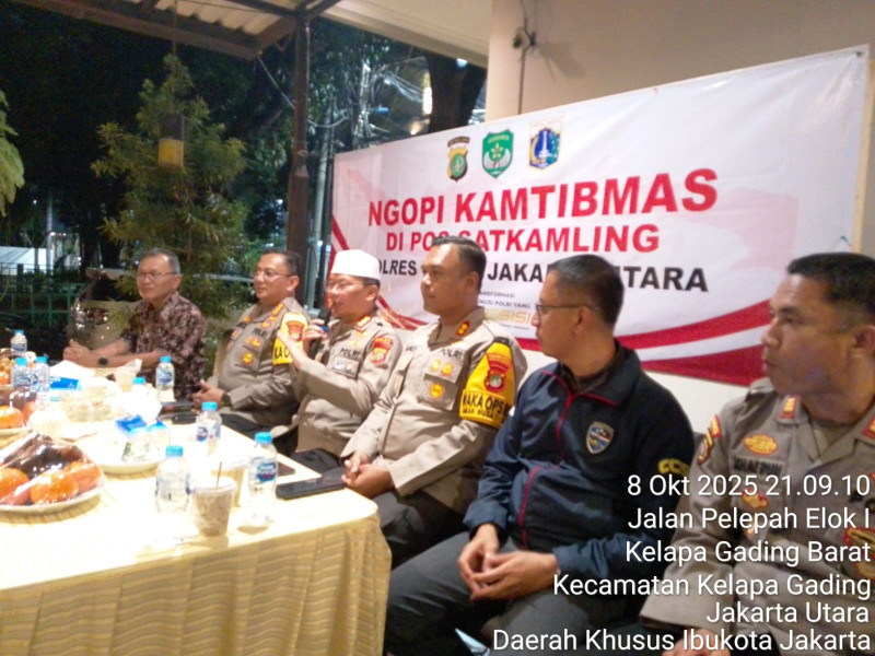 Ngopi Kamtibmas, Polres Metro Jakarta Utara Ajak Warga Kelapa Gading Aktif Jaga Lingkungan