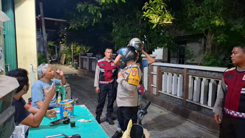 Patroli 3C dan Sosialisasi 110 Digencarkan, Polsek Kepulauan Seribu Selatan Ciptakan Wisata Aman Selama Libur Panjang
