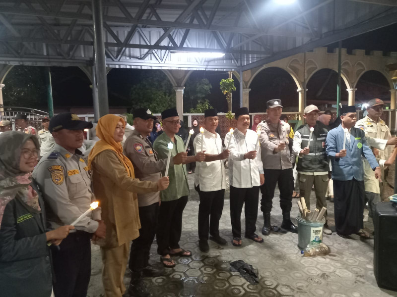 Polres Kepulauan Seribu Amankan Pawai Malam Takbiran Idul Fitri 1447 H dalam Rangka Ops Ketupat Jaya 2026