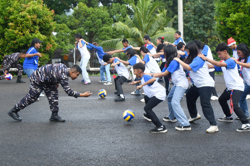 Kodaeral lX Terima Kunjungan Edukatif Siswa SMP Kalam Kudus Ambon