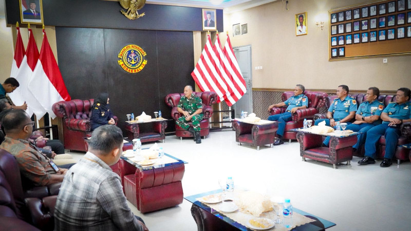 Perkuat Keamanan Maritim, Dankodaeral lX Terima Audiensi Kakanwil Direktorat Jenderal Bea dan Cukai Maluku