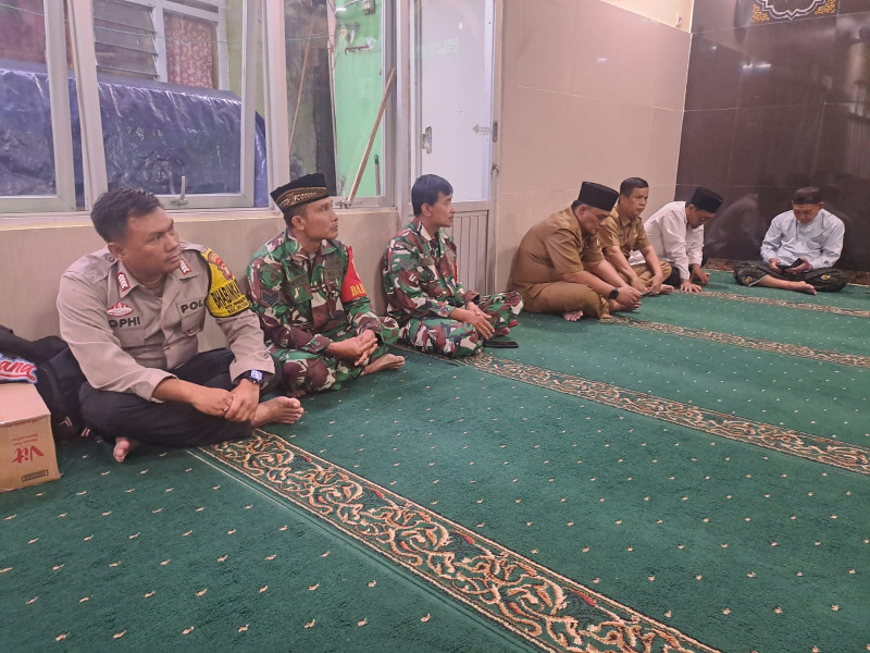 Sinergitas Tiga Pilar Kelurahan Harapan Mulya Diperkuat Melalui Kegiatan Buka Bersama