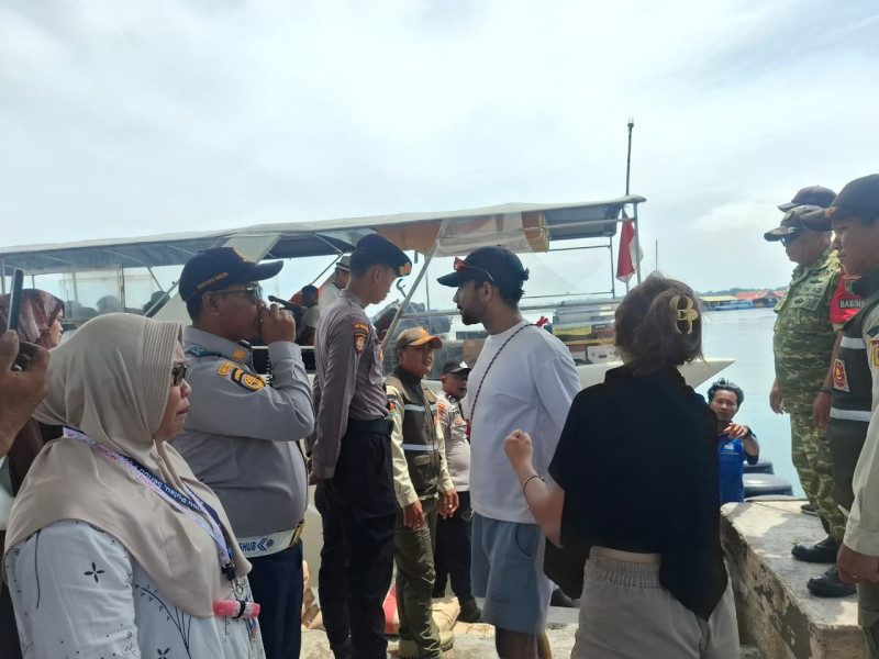 Sinergi TNI-Polri Amankan Dermaga Pulau Wisata dan Permukiman, Jamin Kelancaran Aktivitas Warga