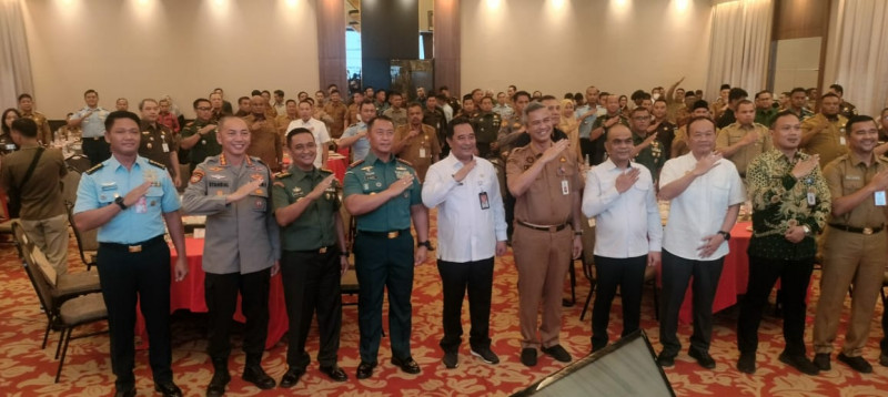 Perkuat Sinergitas Antar Unsur Forkopimda Danlanal Dumai Hadiri Pembinaan dan Monitoring Evaluasi Forkopimda Tingkat Pusat