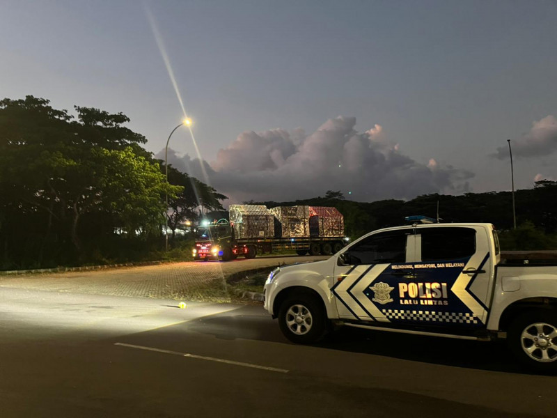 Pengawalan Logistik Pasca MotoGP Mandalika 2025 Berjalan Aman dan Lancar