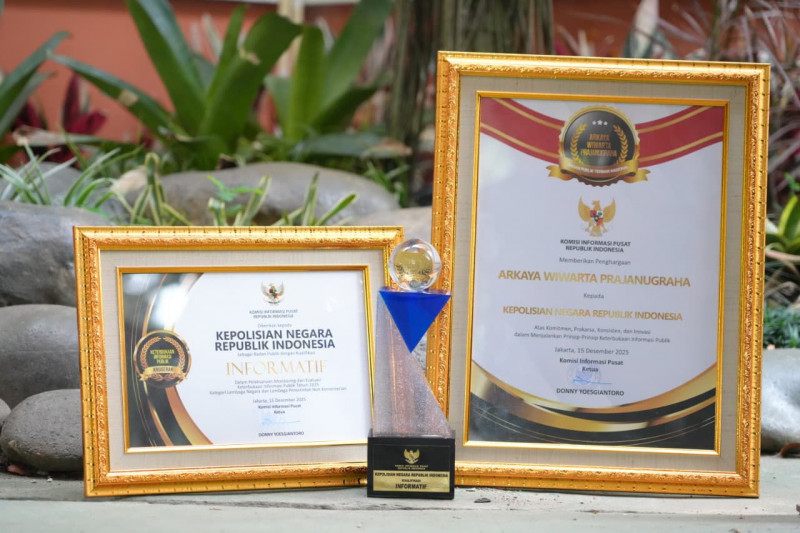 Dinobatkan sebagai Badan Publik Terbaik Nasional Polri Sabet Arkaya Wiwarta Prajanugraha dalam Monev KIP 2025