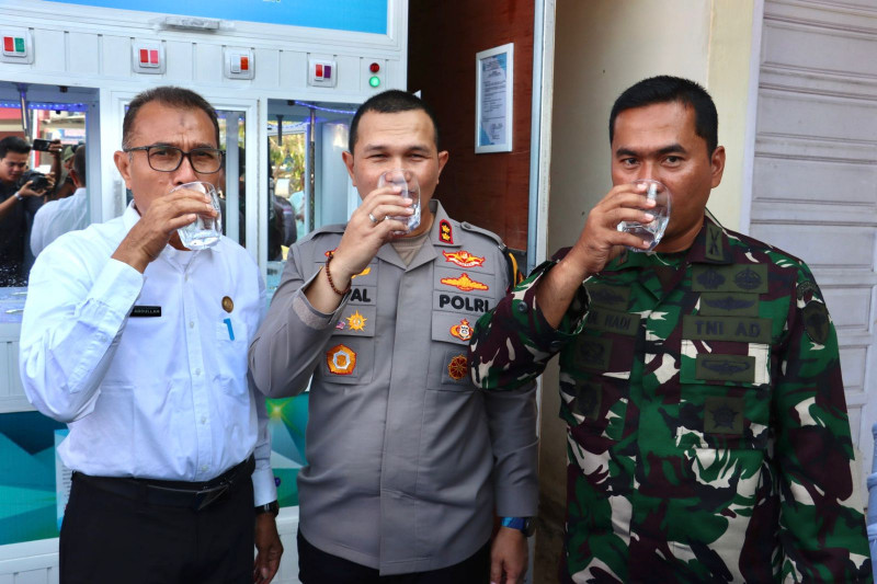 Peduli Pascabencana, Polres Pidie Jaya Hadirkan Depot Air Minum RO Gratis di Pos Satlantas