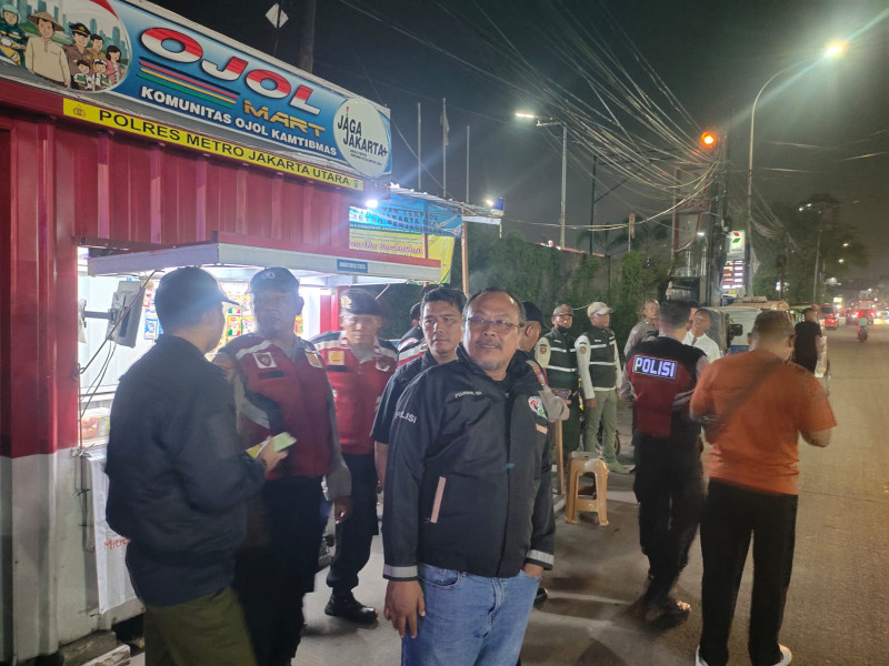 Polsek Metro Penjaringan Gelar Apel KRYD, Antisipasi Tawuran dan Kejahatan Jalanan di Malam Hari