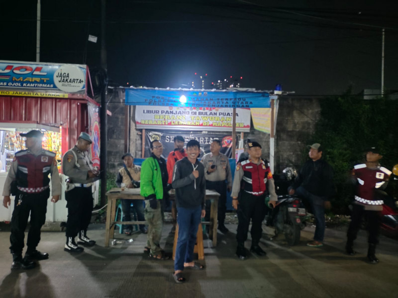 Polsek Metro Penjaringan Gencarkan Patroli Malam KRYD: Cegah Tawuran dan Kejahatan Jalanan