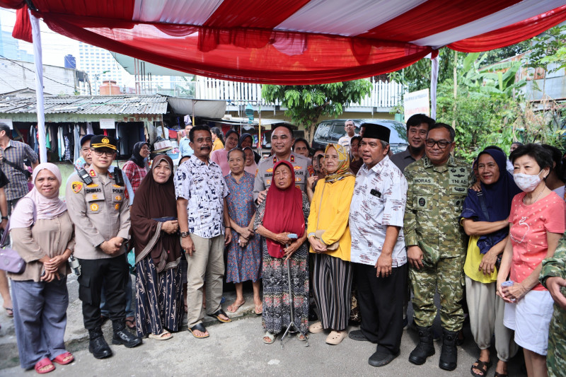 Wakapolda Metro Jaya dan Kasdam Jaya Gelar Jaga Jakarta On The Spot di Kebon Melati