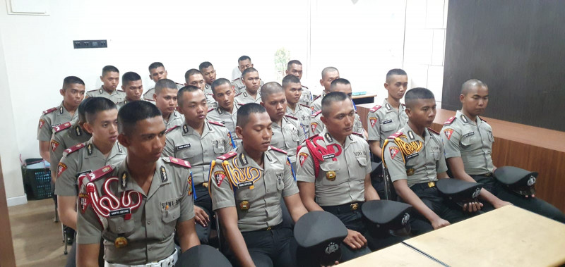 Wakapolsek Metro Penjaringan Tekankan Profesionalisme dan Integritas Kepada Siswa Latja SPN Lido