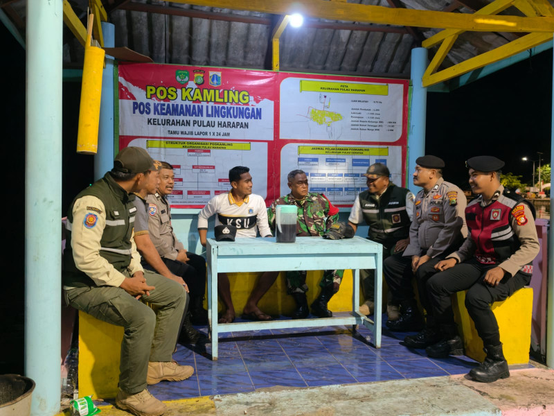 Sinergi TNI-Polri Perkuat Kamtibmas, Patroli Malam Gabungan di Kepulauan Seribu Utara Cegah Tawuran dan Kejahatan Jalanan