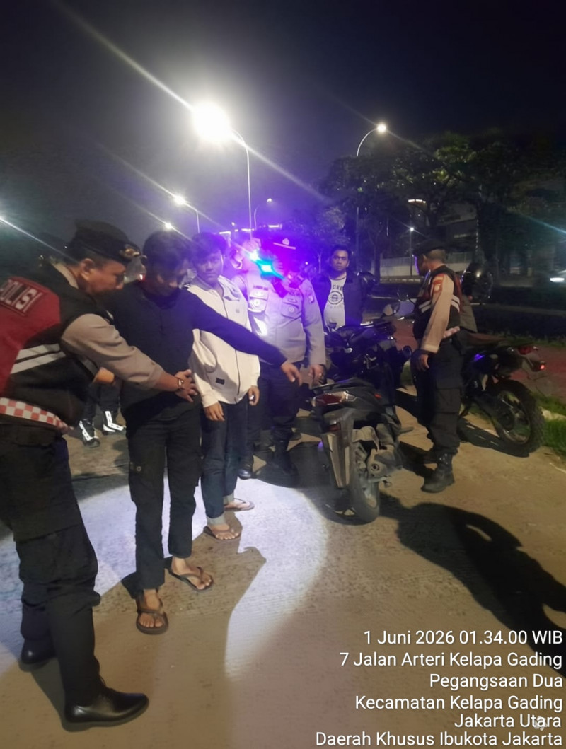 Patroli KRYD Polsek Kelapa Gading Sasar Titik Rawan Tawuran dan Balap Liar, Situasi Kondusif