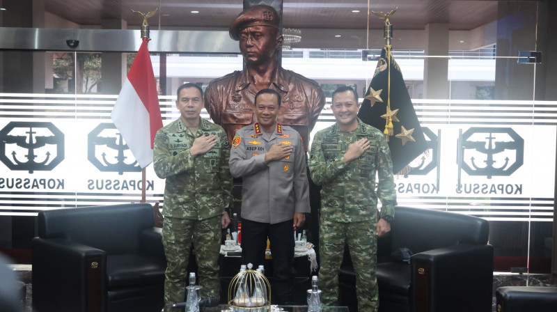 Kapolda Metro Jaya dan Pangdam Jaya Sambangi Mako Kopassus Cijantung, Pererat Sinergi Bersama Pangkopassus