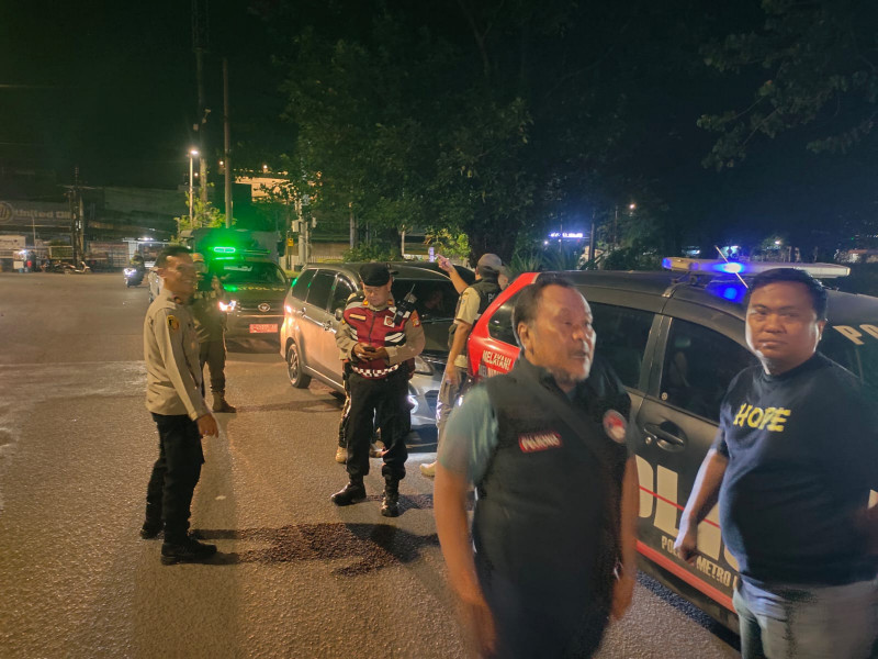 Jaga Jakarta, Jaga Lingkungan: Polsek Metro Penjaringan Gelar Apel KRYD dan Patroli Antisipasi Tawuran