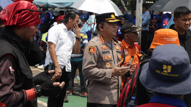 1.963 Personel Diterjunkan Untuk Layani Aksi Buruh di Monas