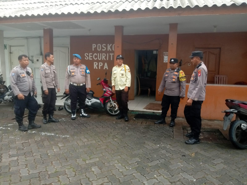 Cegah Kriminalitas Siang Hari, Polisi Patroli Dialogis di Jakarta Utara