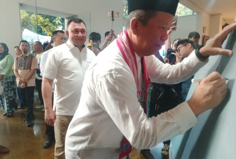 Pameran “Pura-Pura Lupa” Resmi Dibuka di Ancol, Dorong Jakarta Jadi Kota Budaya Global