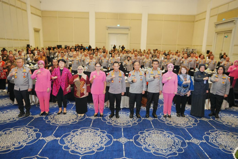 Kapolri Gaungkan Komitmen Kuat Kesetaraan Gender Polri di UN Women HeForShe Movement