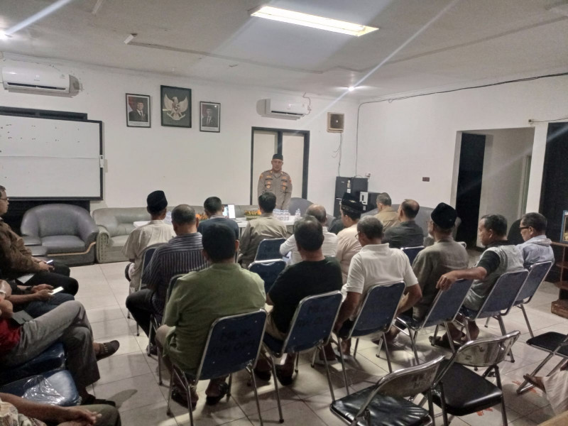 Jalin Silaturahmi, Kapolsek Bekasi Barat Hadiri Halal Bihalal Bersama Tokoh Masyarakat Kotabaru