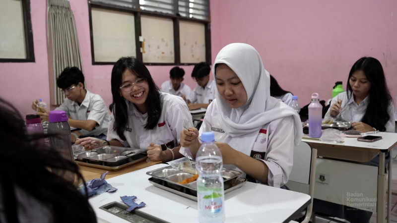 Manfaat MBG Juga Dirasakan Guru, Siswa Jadi Lebih Fokus Belajar hingga Sore Hari