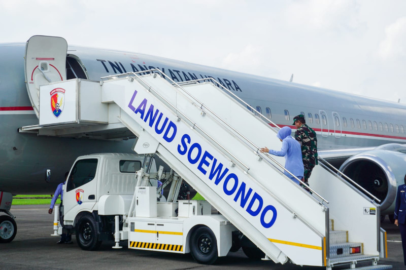 Komandan Kodaeral l Turut Serta Mengantar Keberangkatan Kepala Staf TNI Angkatan Udara