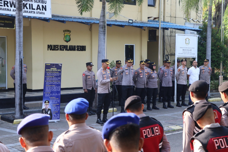 Apel Pagi Polres Kepulauan Seribu, Wakapolres Tekankan Pedomani Direktif Kapolda Metro Jaya