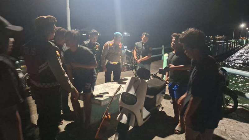 Patroli Malam Jakarta On The Spot, Polsek Kepulauan Seribu Selatan Dorong Warga Aktif Manfaatkan Layanan Polisi 110