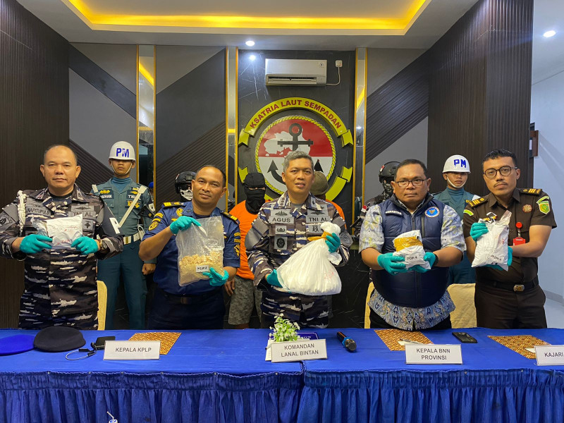 Lanal Bintan Berhasil Gagalkan Penyelundupan Narkotika fi Perairan Selat Sunda