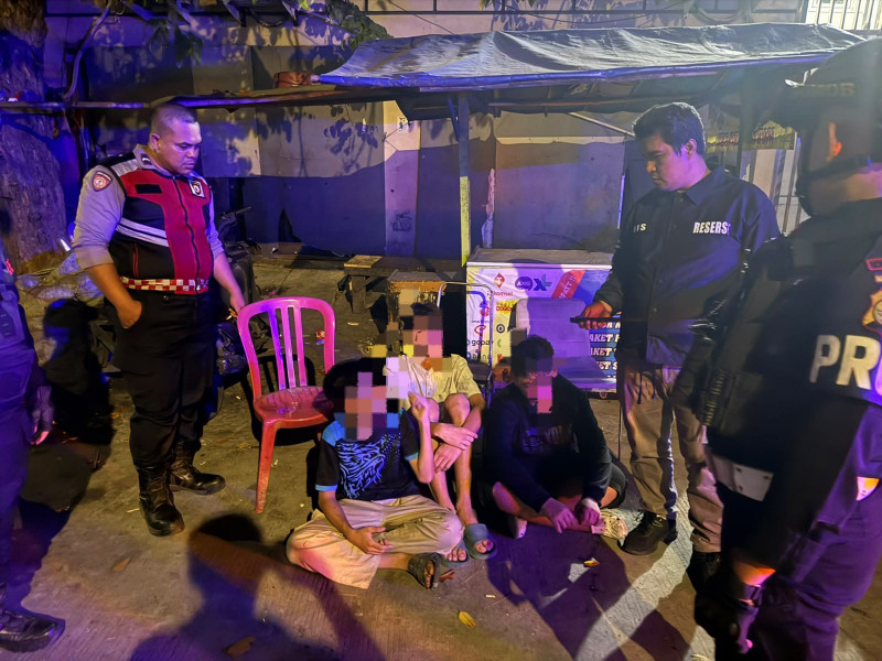 Polsek Metro Penjaringan Patroli KRYD, Amankan 7 Motor tanpa Dokumen dan Gagalkan 3 Remaja Diduga Hendak Tawuran