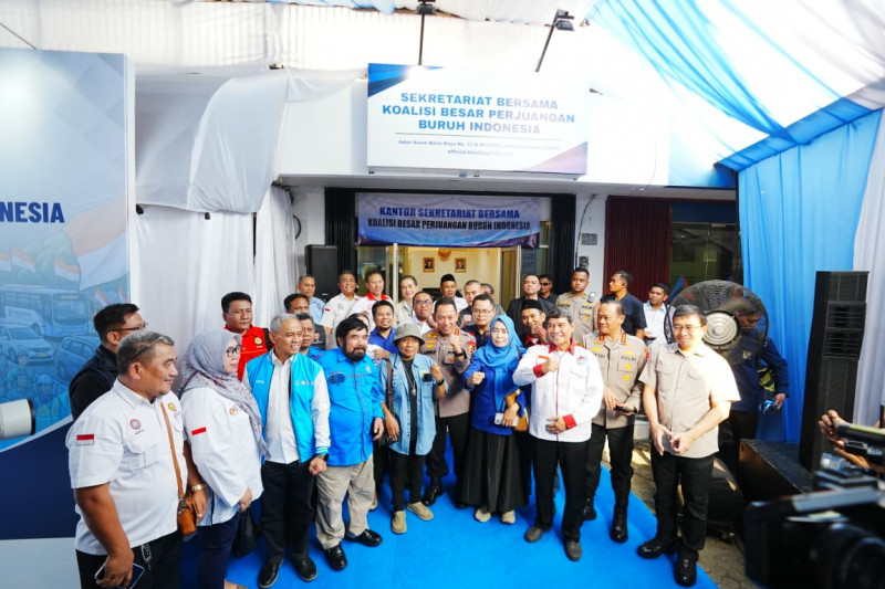 Kapolri: Desk Ketenagakerjaan Hadir Berikan Solusi bagi Persoalan Buruh