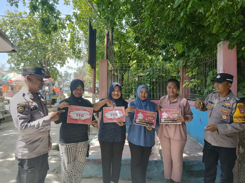 Sosialisasi Layanan 110 Polsek Kepulauan Seribu Selatan Door to Door Ingatkan Warga Waspada 3C