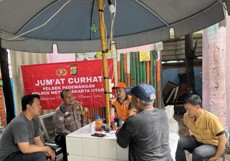 Jumat Curhat Jadi Wadah Dialog Polisi dan Warga di Pademangan Barat