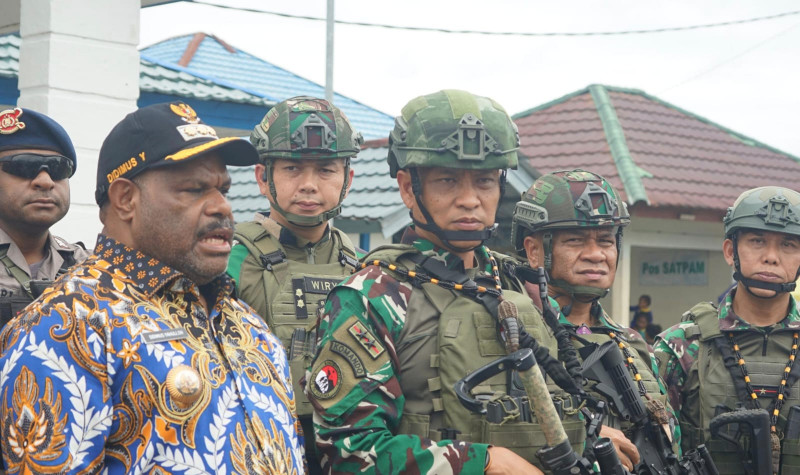 Dibawah Ancaman OPM dan Medan Ekstrem, Koops TNI Habema Berhasil Evakuasi Dua Korban Aksi Kekerasan di Yahukimo