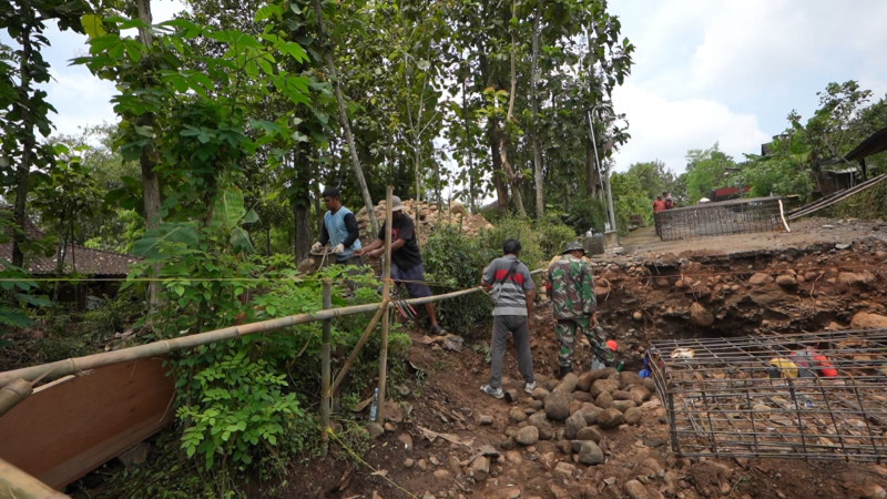 Menanti 20 Tahun, Warga Desa Nglembu Boyolali Segera Punya Jembatan Gantung Permanen
