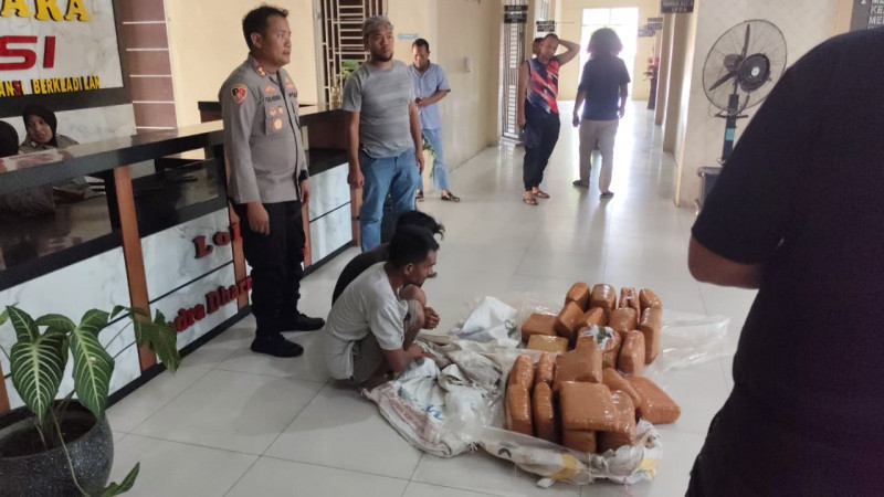 Ditengah pemulihan pasca banjir, Polres Aceh Tenggara berhasil Gagalkan Peredaran 50,7 Kg Ganja