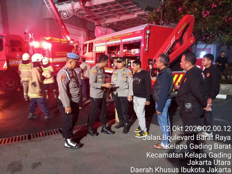 Kebakaran di Mall Of Indonesia, Api Berhasil Dipadamkan Tiga Jam Setelah Petugas Damkar Diterjunkan