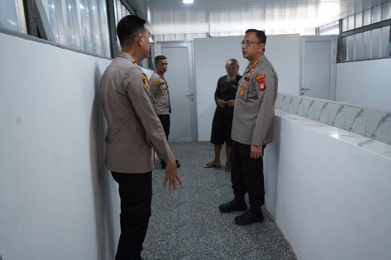 Kapolres Metro Jakarta Utara Tinjau Lokasi Penempatan Pasukan Brimob di Marunda