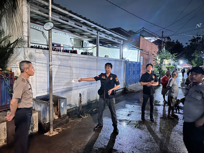 Pamapta Polres Metro Tangerang Kota dan SPKT Polsek Ciledug Gerak Cepat Tangani Kasus Pria Tewas Saat Banjir