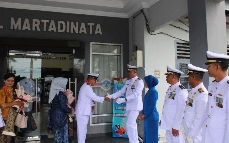 Lanal Bengkulu Gelar Upacara Wisuda Purna Bakti Ucapkan Terima Kasih Atas Jasa Prajurit