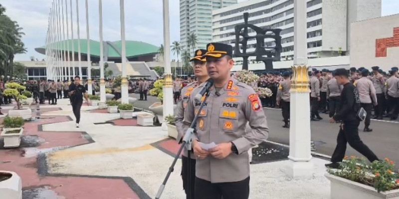 Polda Metro Jaya Kerahkan 6.678 Personel, Pelayanan Humanis Kawal Aksi May Day di DPR/MPR