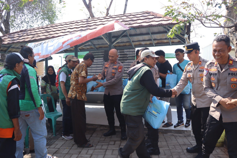 Polres Kepulauan Seribu Gelar Jumat Peduli, Rangkul Komunitas Sabuk Kamtibmas Perkuat Keamanan Wilayah