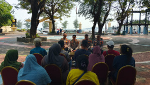 Kapolres Kepulauan Seribu Gelar Jumat Curhat dan Jaga Jakarta On The Spot di Pulau Tidung, Ajak Warga Perangi Premanisme dan Manfaatkan Layanan 110